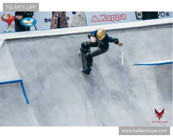 武汉滑板队与重庆滑板队赛后复盘团队协作的成功与不足分析