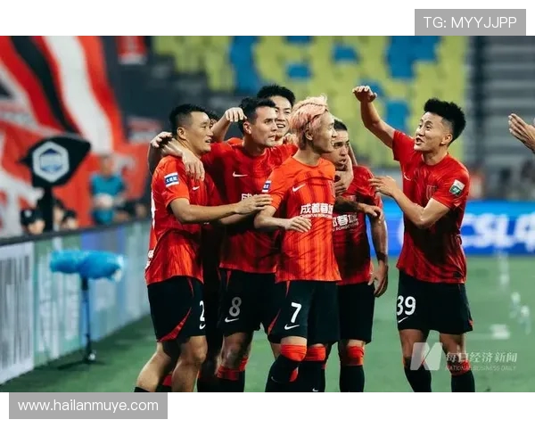 成都蓉城迎战强敌 力争主场胜利全力拼搏展现球队雄心