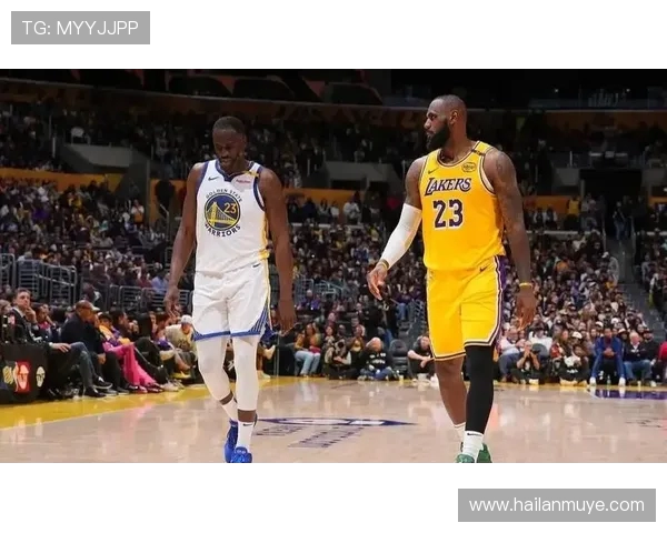 勇士与湖人激战四月十三日NBA季后赛精彩对决引发球迷热议